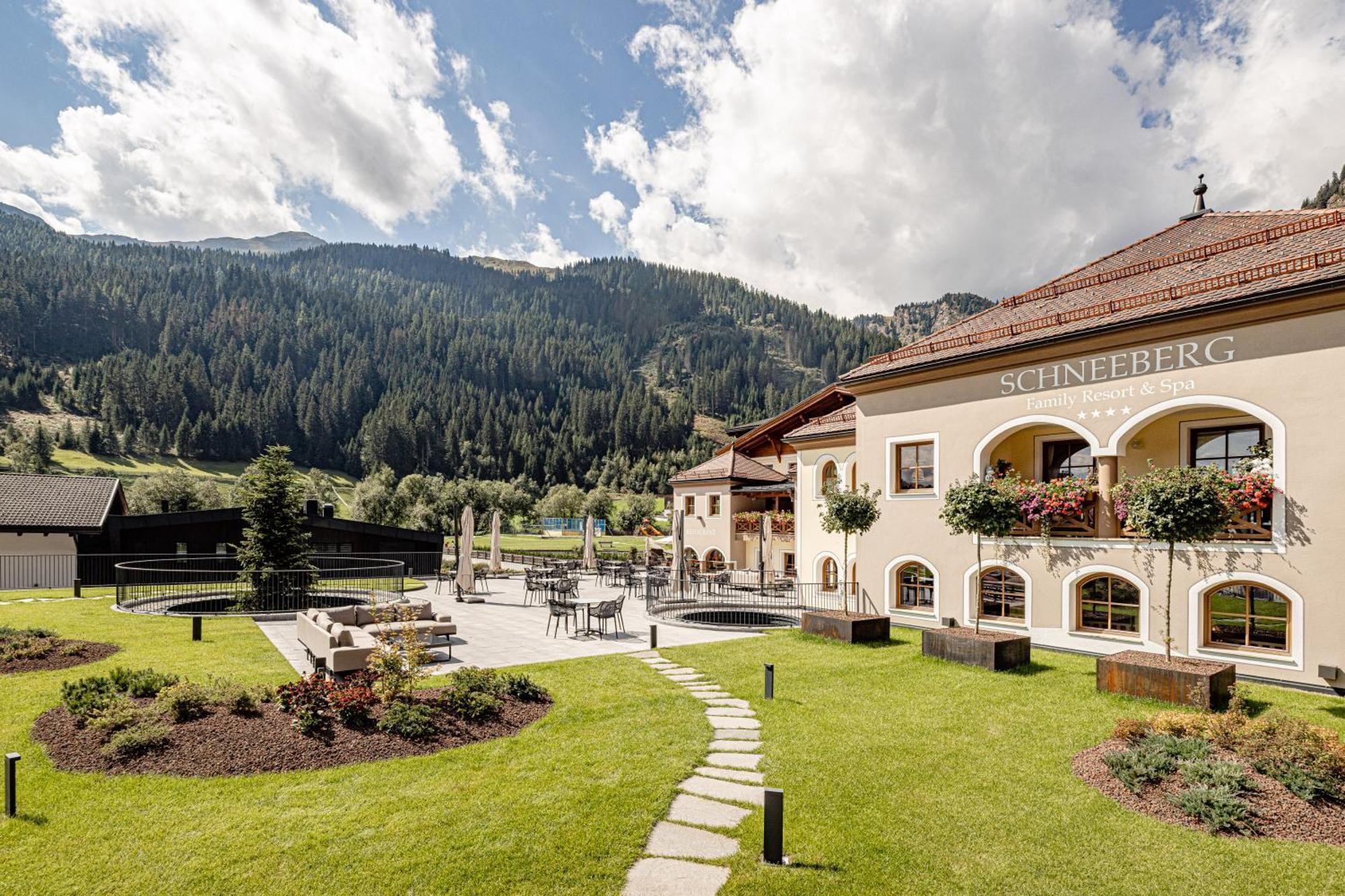 Hotel Schneeberg Family Spa Resort Ridanna Exterior photo